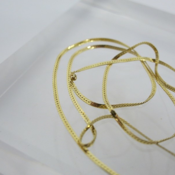14K Gold Flat Snake Chain Necklace (1.58g) - Picture 3 of 3